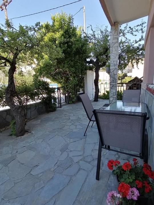 sofia guesthouse Nea Skioni Extérieur photo